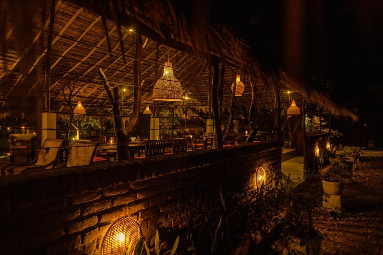 Villa Gaga Bees Yala Tissamaharama Exterior foto