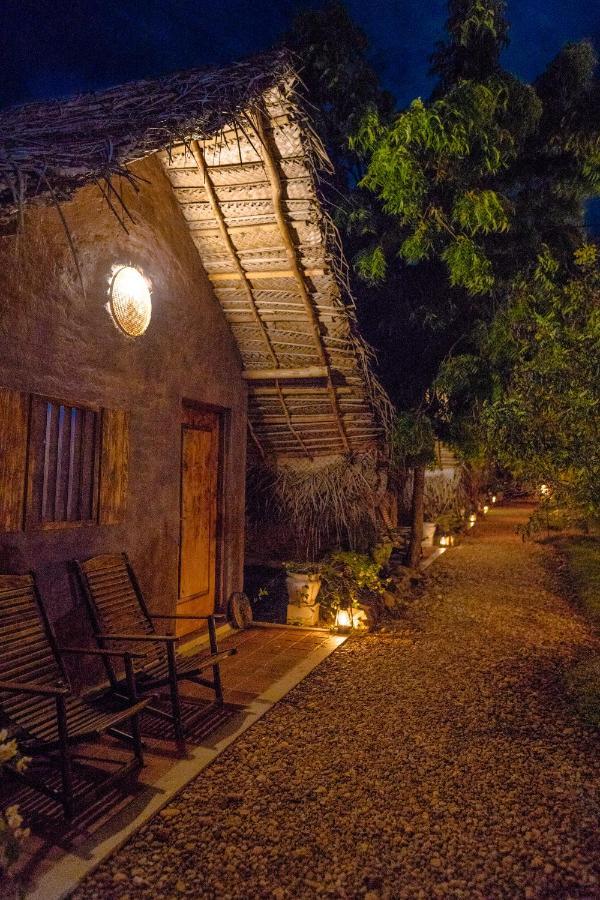 Villa Gaga Bees Yala Tissamaharama Exterior foto